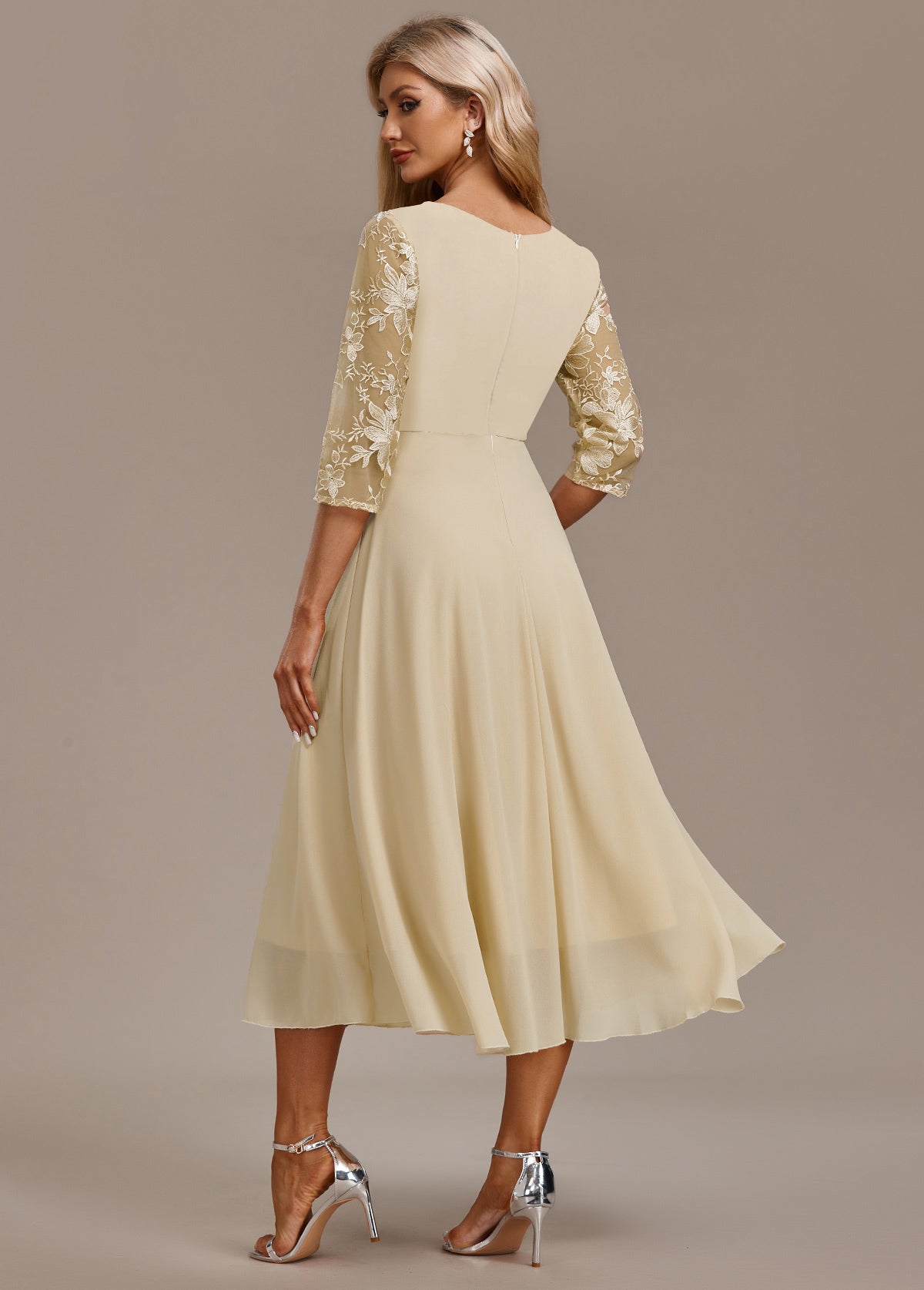 Nadia | Elegante Abito Midi Ricamato in Chiffon da Donna