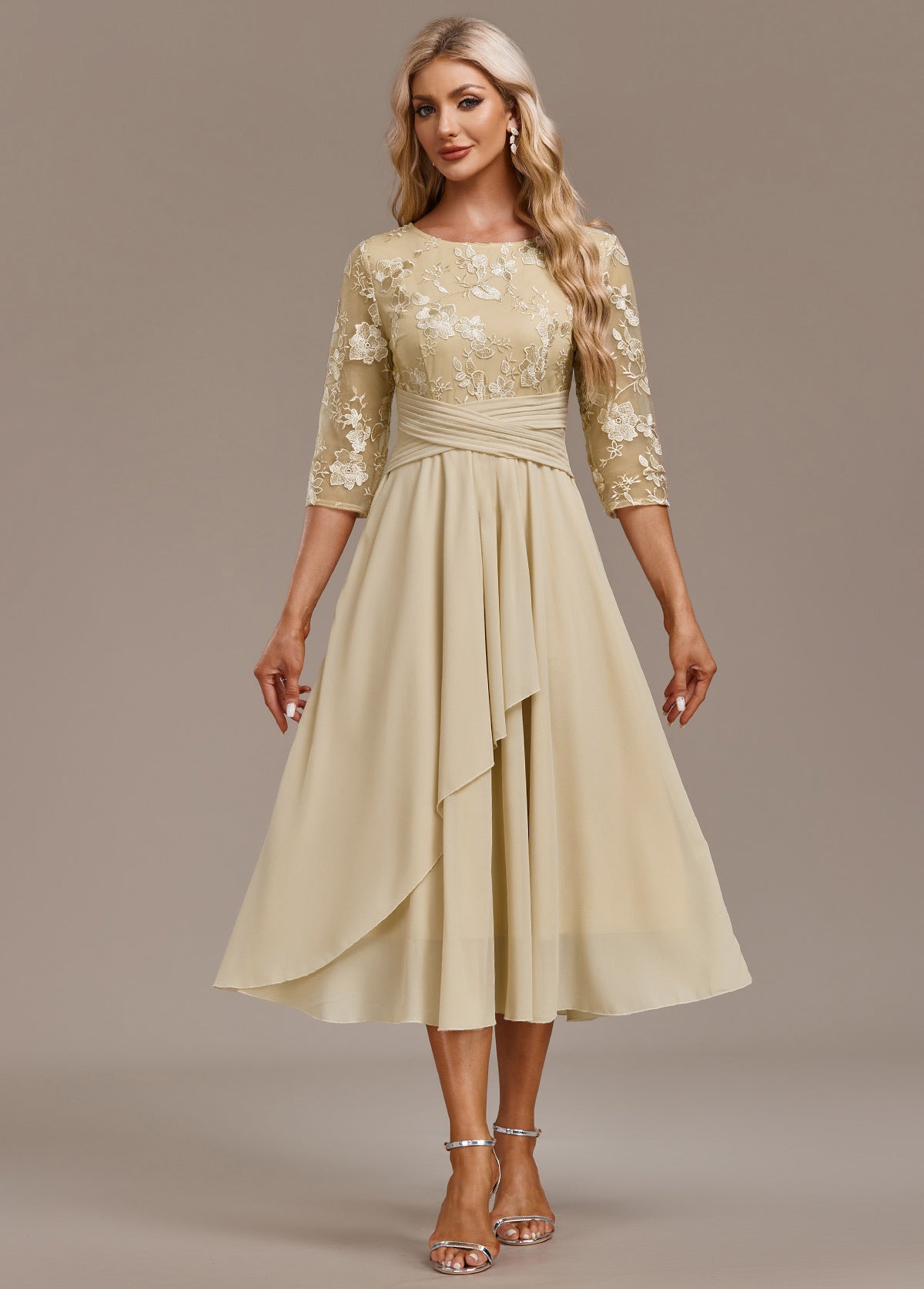 Nadia | Elegante Abito Midi Ricamato in Chiffon da Donna