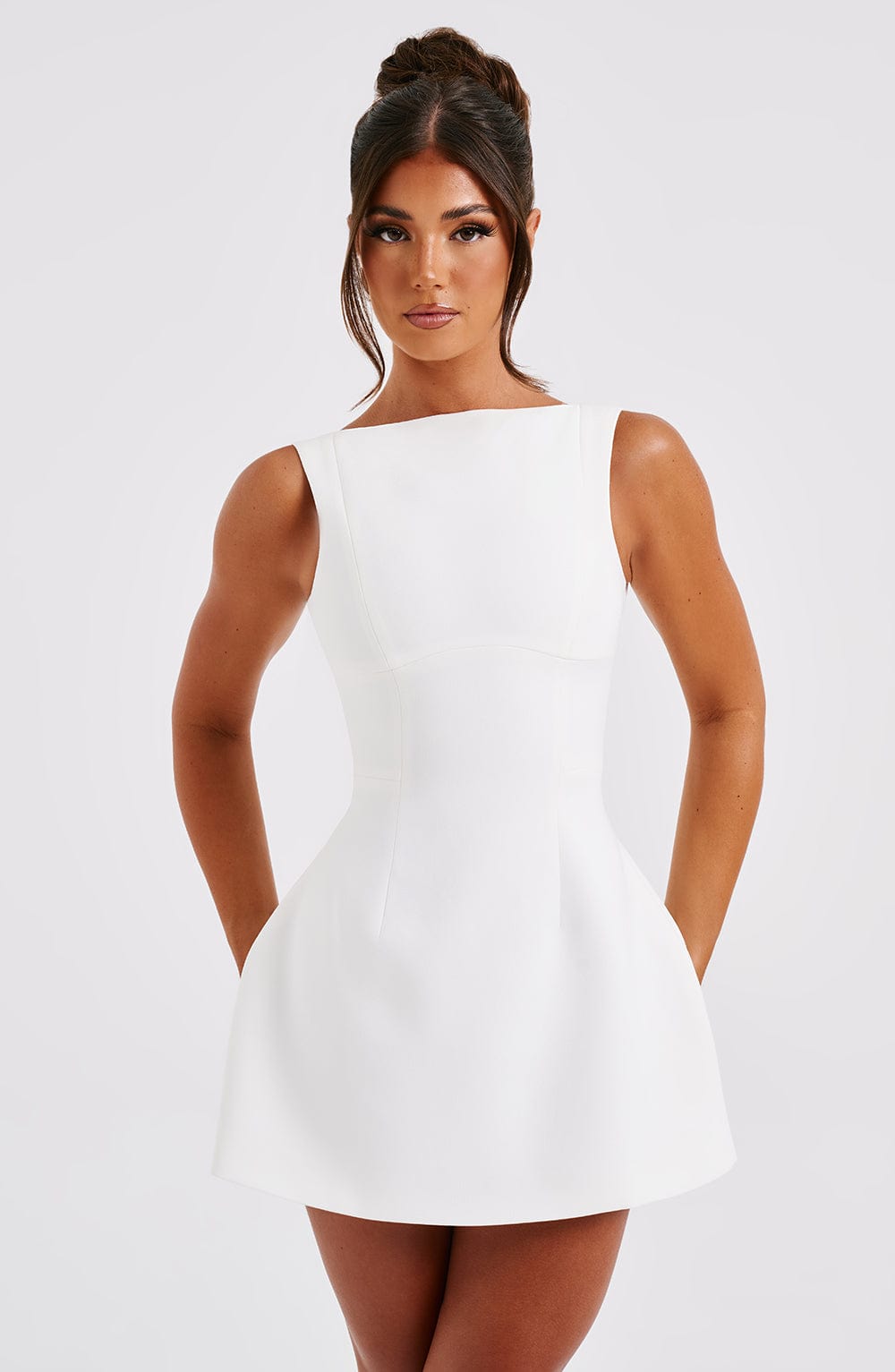 Cecilia | Vestito Cerimonia Scollo a Barchetta Alto da Donna